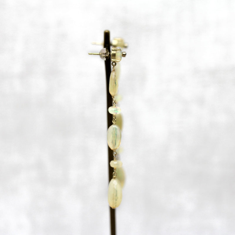 オパール × ダイヤモンド　ロングピアス