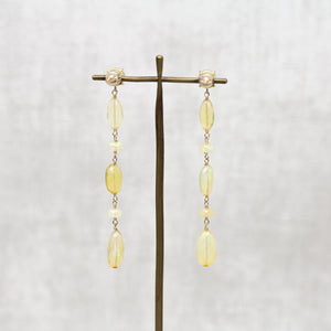 オパール × ダイヤモンド　ロングピアス
