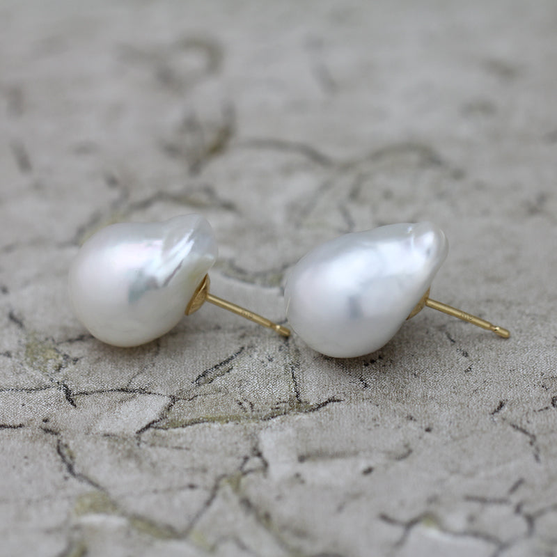 12mm 白蝶バロックパール ピアス