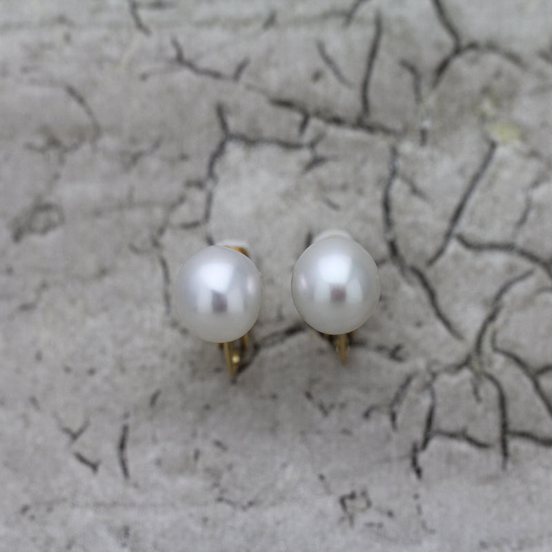 9mm 白蝶バロックパール イヤリング