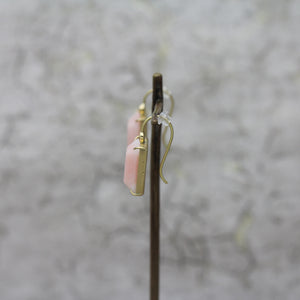 珊瑚 フックピアス