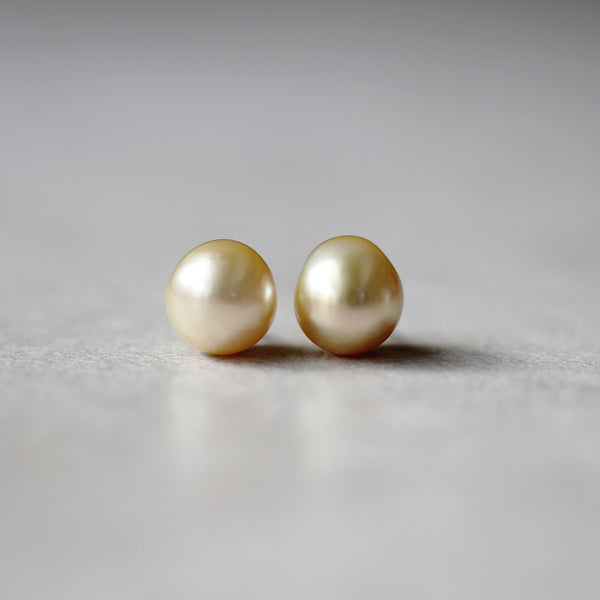 11mm 白蝶バロックパール ピアス – Bon Magique