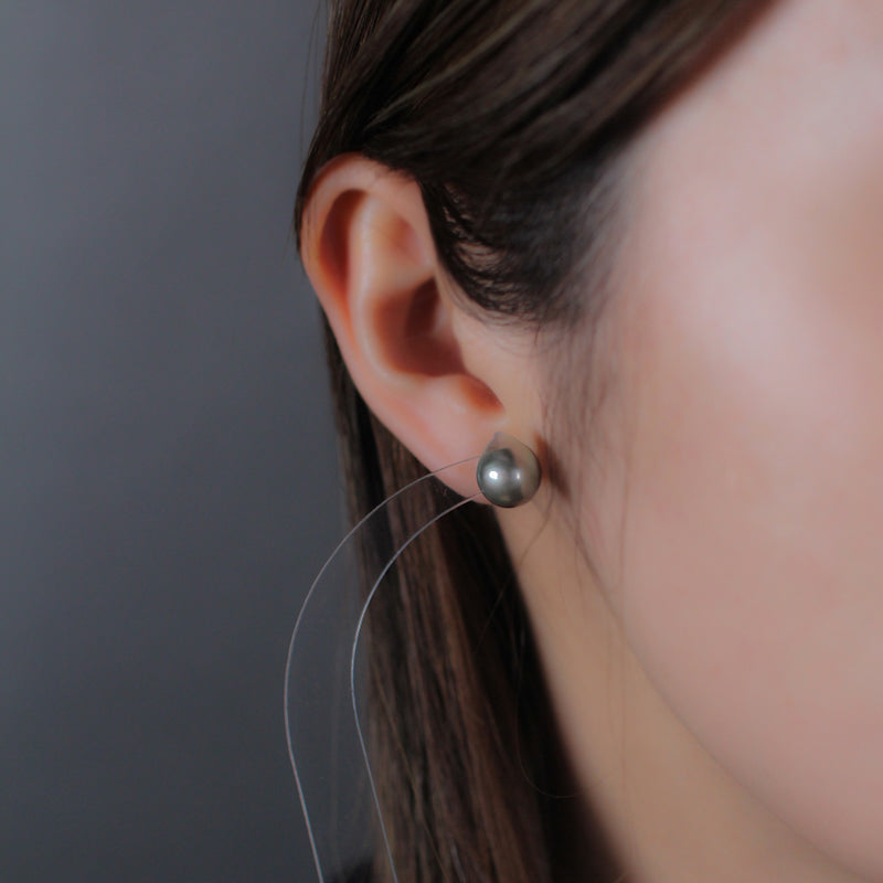 9mm 黒蝶バロックパール ピアス