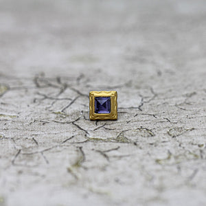 「H」アイオライト シングルピアス
