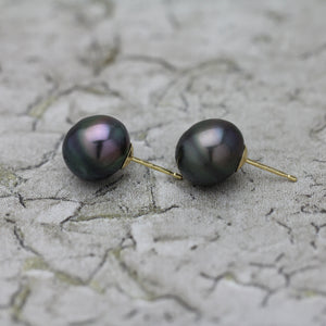 11mm　黒蝶バロックパール ピアス