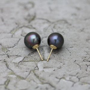 11mm　黒蝶バロックパール ピアス