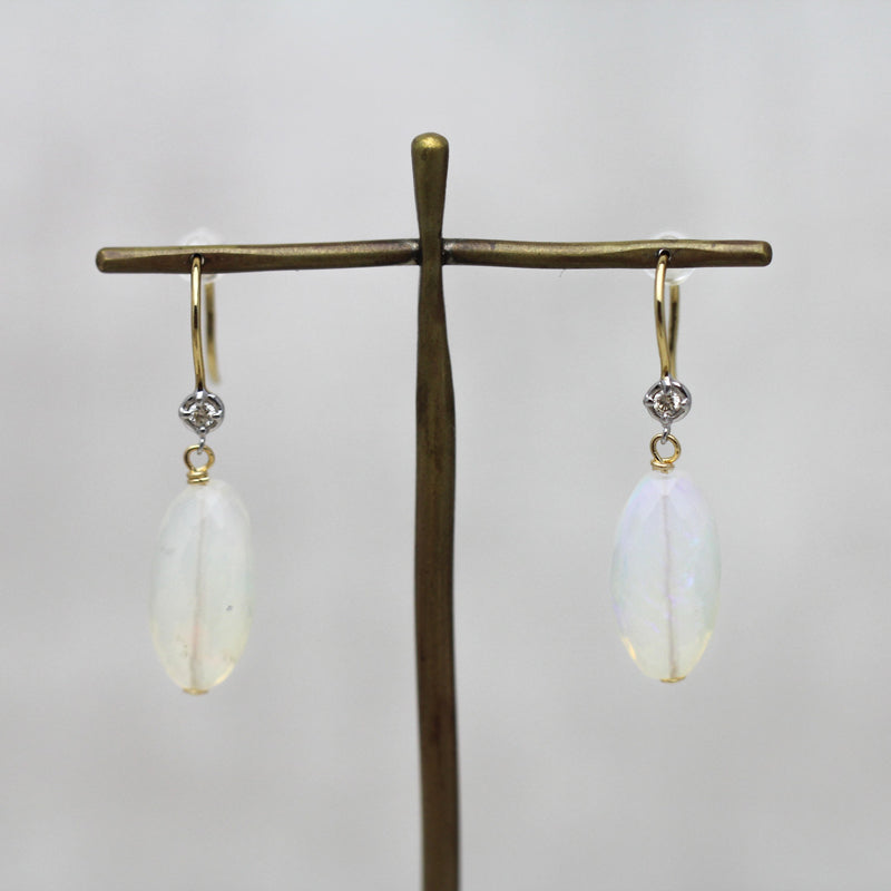 オパール × ダイヤモンド　フックピアス