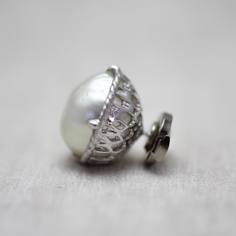 白蝶バロックパール ブローチ