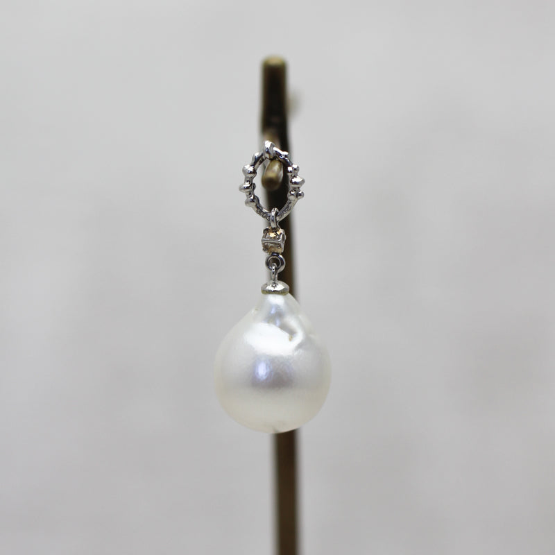 12mm 白蝶バロックパール ペンダントトップ