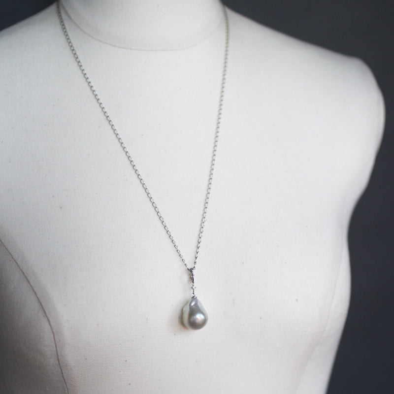 14mm 白蝶バロックパール ペンダントトップ