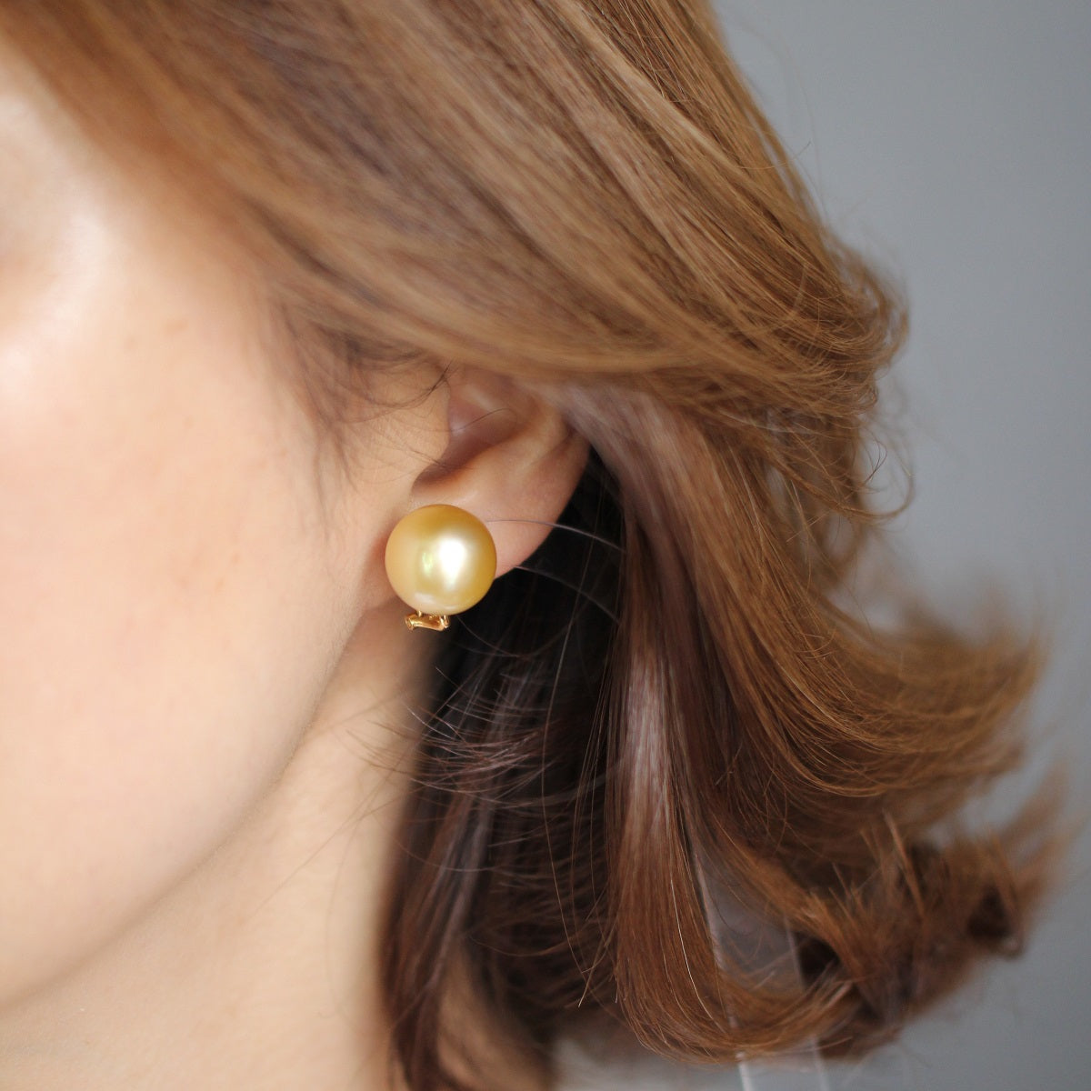 超歓迎 南洋白蝶真珠パールピアス 15mm d0413ing03 ピアス(両耳用 